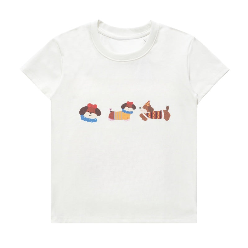 T-Shirt with Dachshund Puppy Graphic